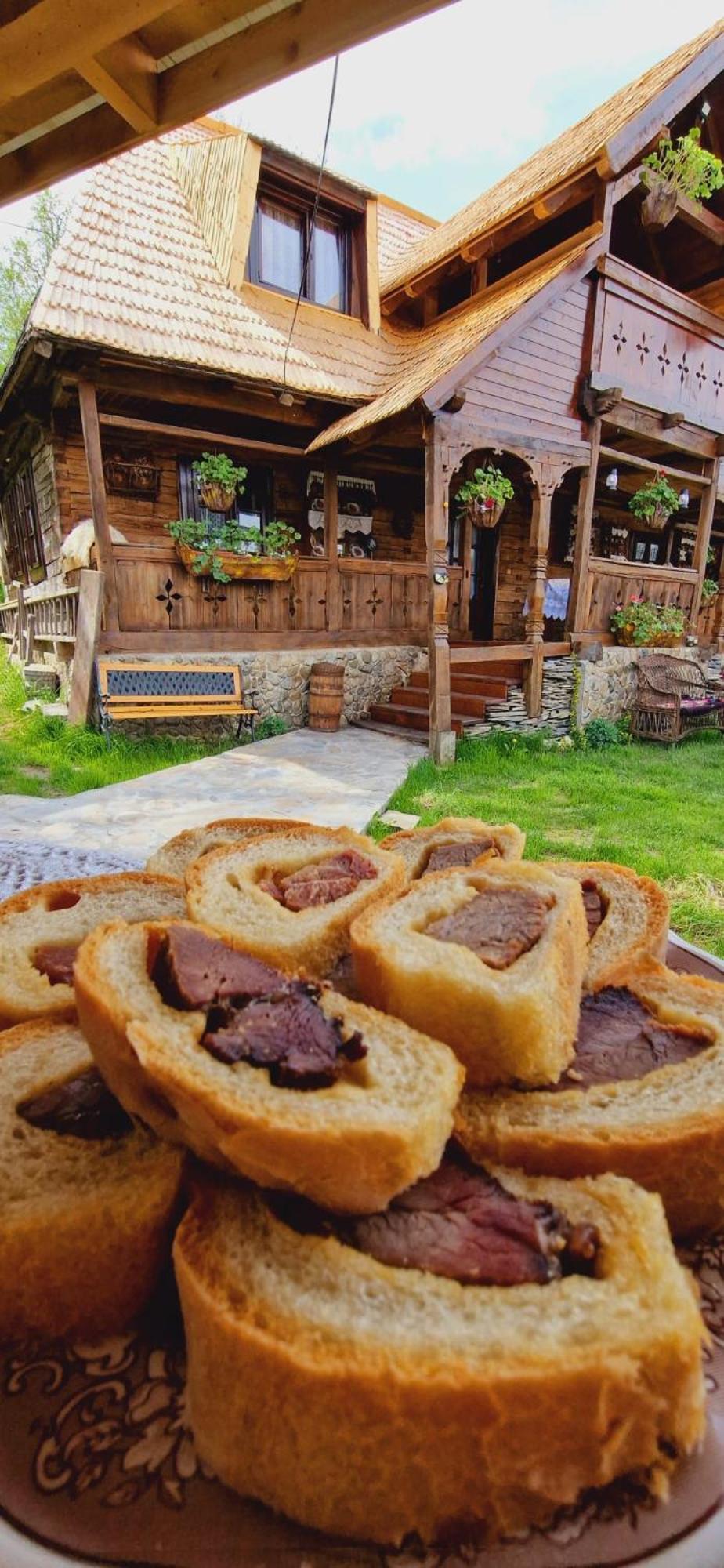 Pensiunea Rustic Oncesti Exterior foto